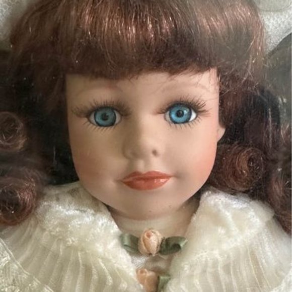 Collectors Choice Fine Bisque Porcelain Dolls Limited Edition New Unopened - Picture 3 of 8